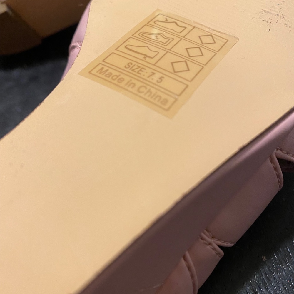 BAIT wedge sandals - 7.5 - Picture 5 of 5